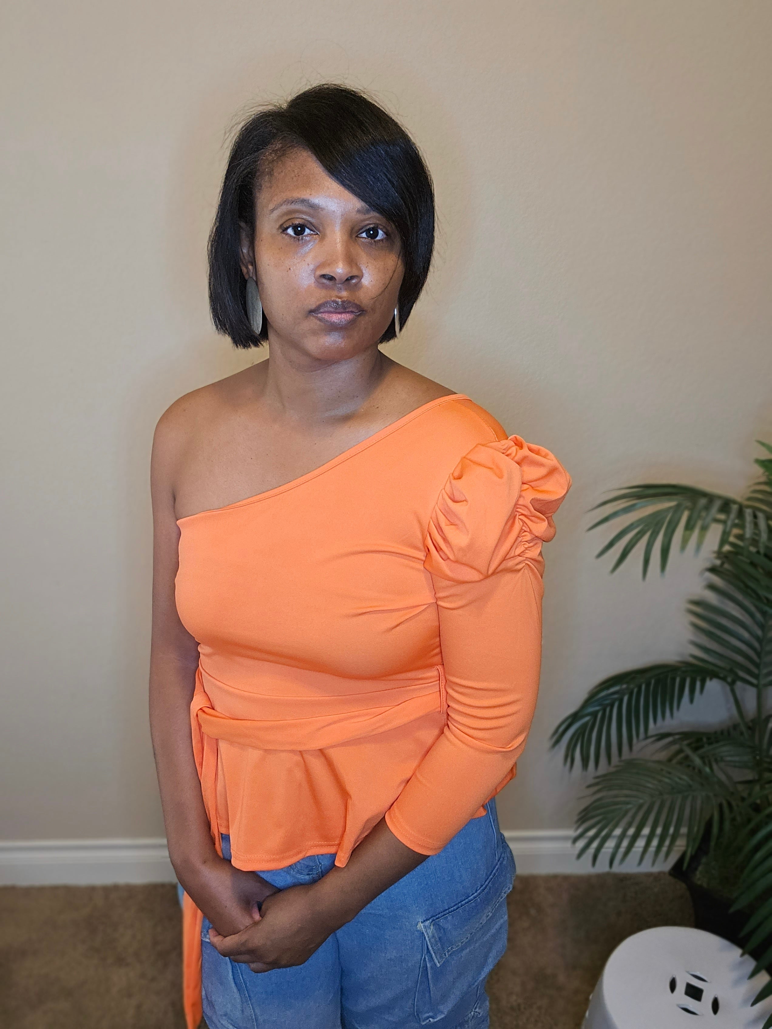 ONE SIDE PUFF SLEEVE|TOP| ORANGE