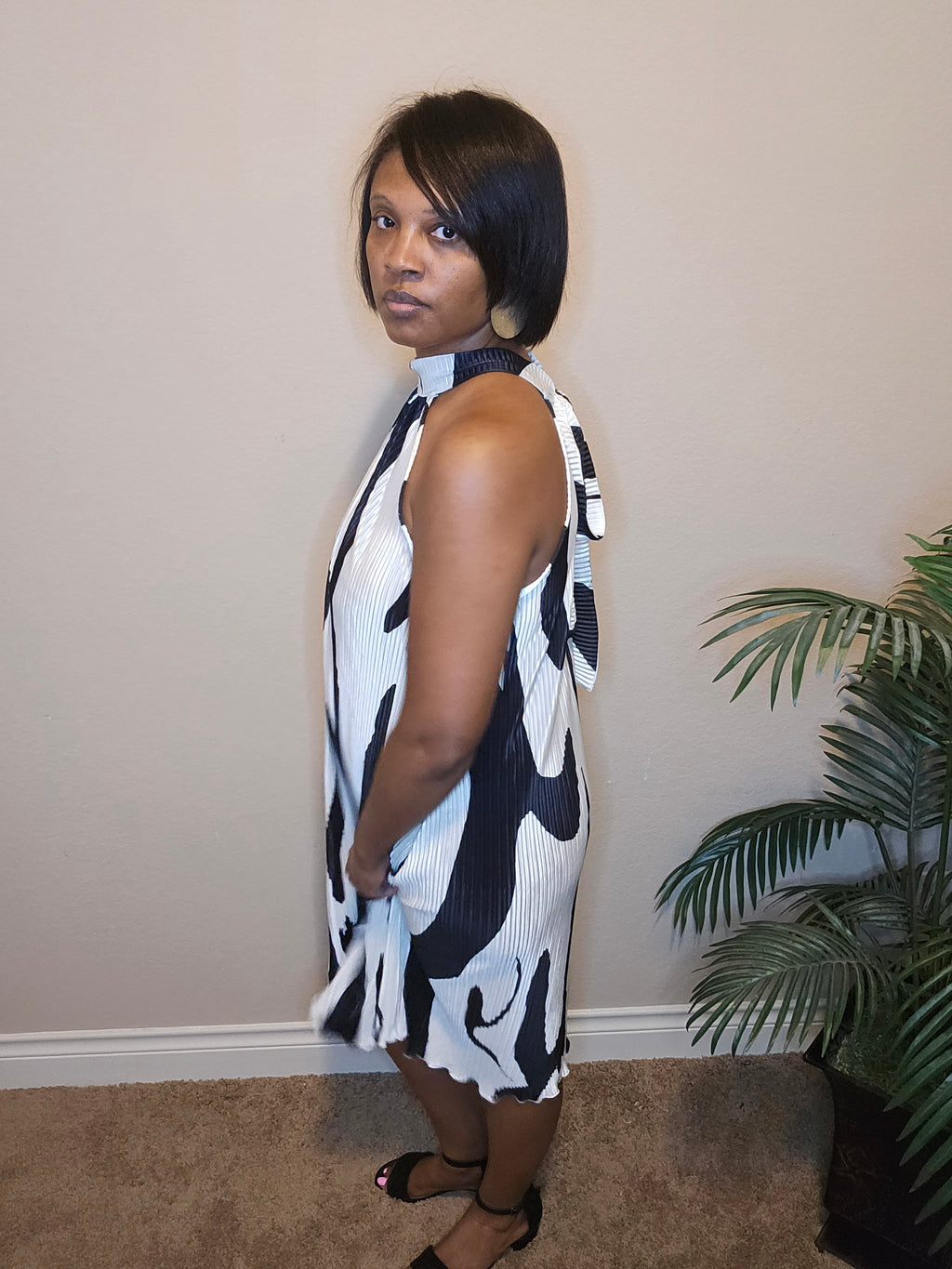 JUST YOU AND ME HALTER DRESS| BLK&WHITE