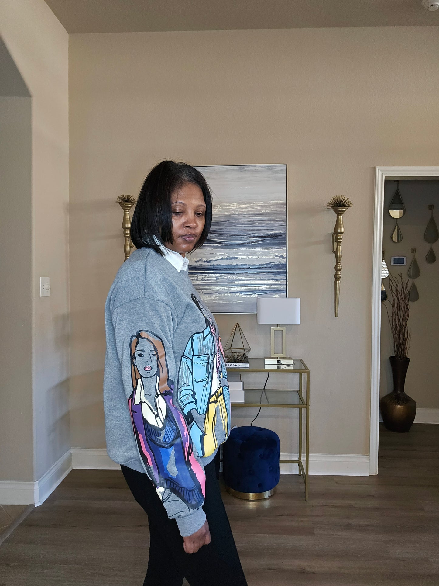 That girl abstract sweat shirt| gray