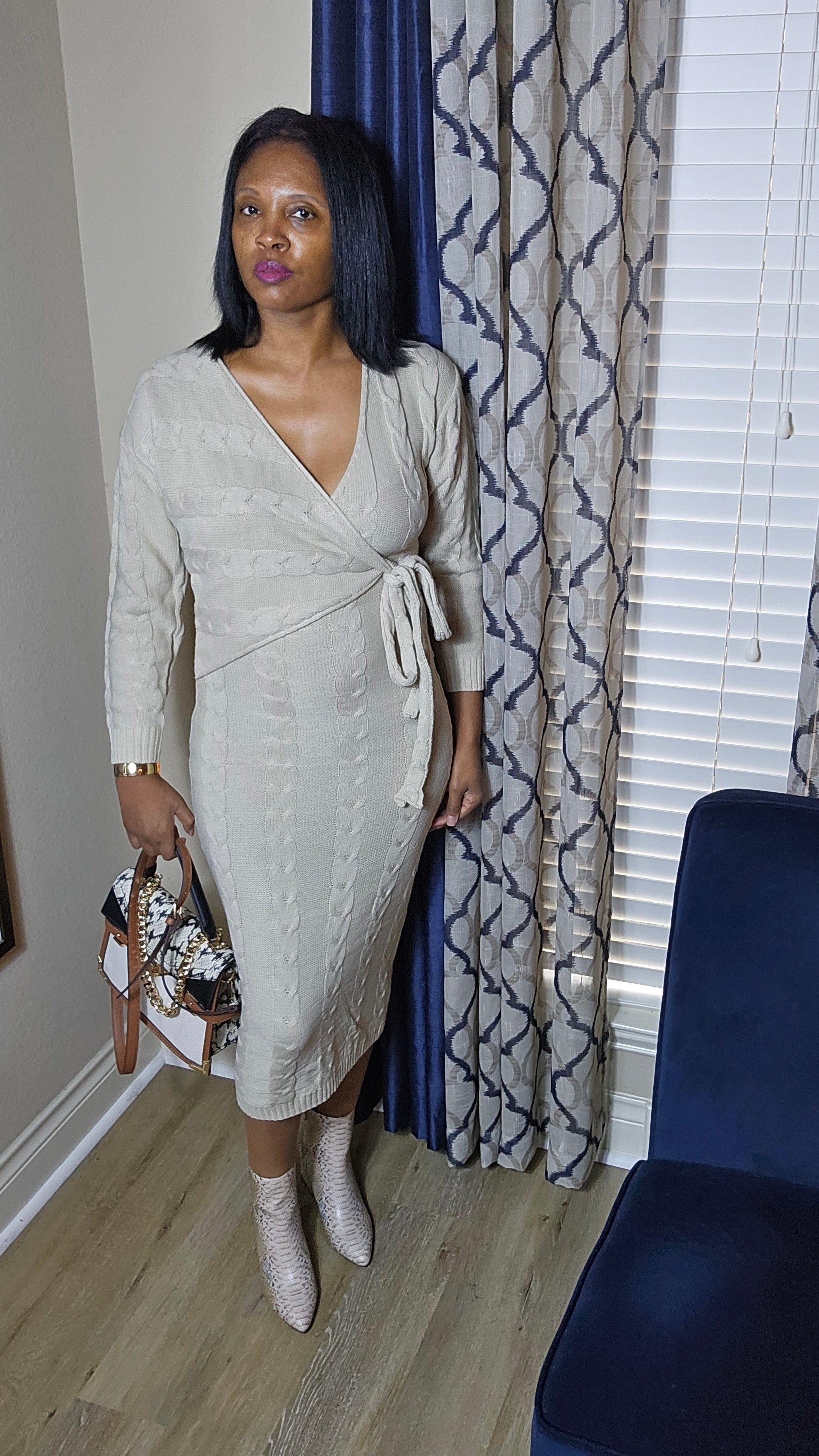 Keep me warm dress| taupe