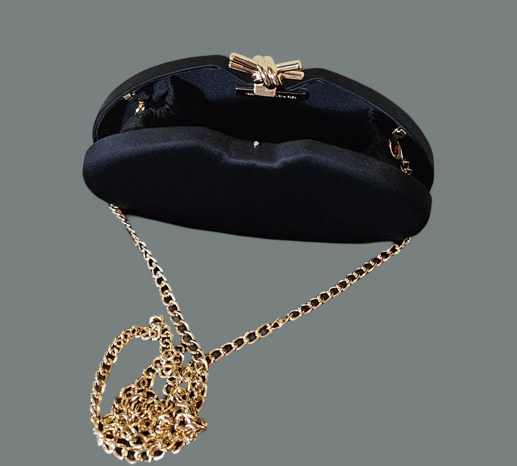 Talk about about it purse| black satin purse